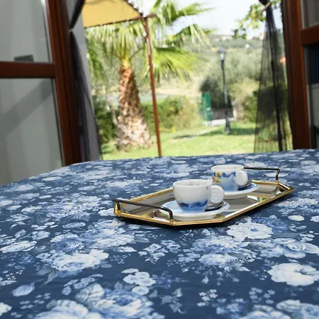 Hébergement de vacances Lazzarini Giorgia Con Piscina Condivisa 2km Dal Mare Imperia