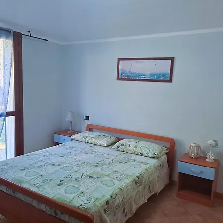 Lazzarini Giorgia Con Piscina Condivisa 2km Dal Mare Feriehus Imperia