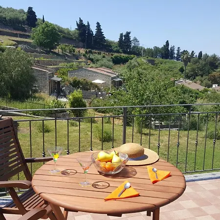 Lazzarini Giorgia Con Piscina Condivisa 2km Dal Mare 펜션 *